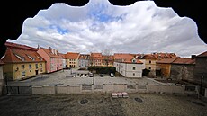 Dokon�ený vnitroblok mezi ulicemi Dlouhá a  Hradební v Chebu. (24. února 2026)