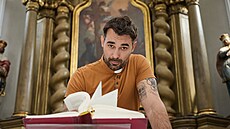 Adam Vacula v seriálu Polabí (2025)