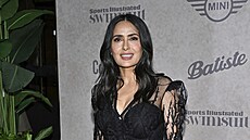 Salma Hayeková na ve�írku plavkového vydání magazínu Sports Illustrated v New...