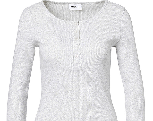 Kostky jsou opět vrženy. Z módy asi nikdy nevyjdou, tak je oblékněte