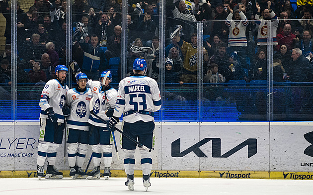Forman nechtěl Spartu, už se těší: Hovory s Chlapíkem v 7:30 končí. No friends!