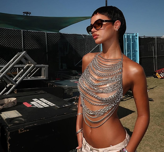 Brazilská kráska Juliana Nalu: Z náctileté modelky mezi světovou špičku