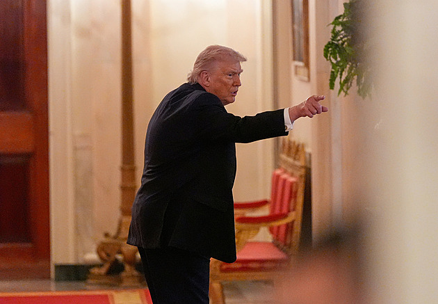 Uzavření Hormuzského průlivu poškodí víc je než nás. Trumpův Bílý dům podcenil Írán Uzavření Hormuzského průlivu poškodí víc je než nás. Trumpův Bílý dům podcenil Írán