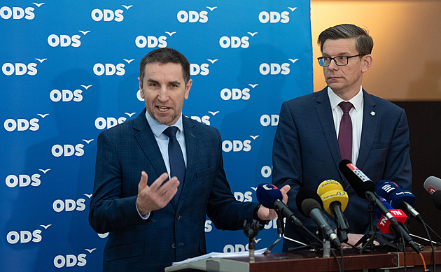 Poslanci sníží odvody OSVČ. ODS je zvýšila, teď otočila a je také pro