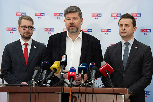 Chceme vedoucí úlohu dobra? TOP 09 navrhuje zakotvit členství v NATO a EU do Ústavy