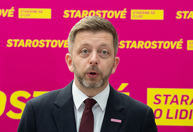 Rakušan calls for halt to subsidy payments pending clarification of Babiš's conflict of interest