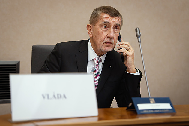 Nejen premiér, ale i dispečer Babiš. Předseda vlády by měl řešit skutečné státní úkoly