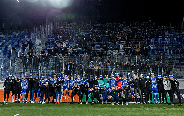 POHLED: Sluncem zalitá Sigma, klub dostal tvář. Ale nejtěžší část přichází teď POHLED: Sluncem zalitá Sigma, klub dostal tvář. Ale nejtěžší část přichází teď