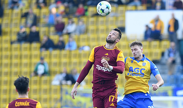 Poplach! Kde jsou góly? Dukla se topí. Už přes jedenáct hodin neskórovala