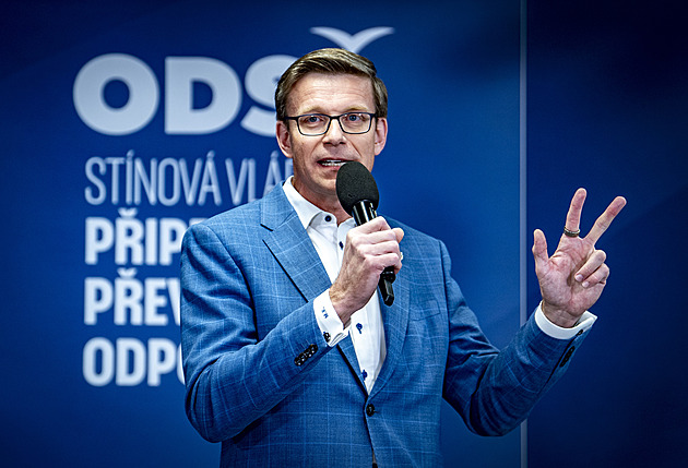 Kupka ukázal novou stínovou vládu ODS. Navrhl snížení spotřební daně na paliva