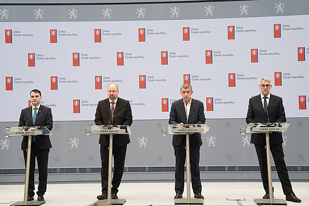 Emirates od čtvrtka vypraví denní lety z Dubaje do Prahy, oznámil Babiš