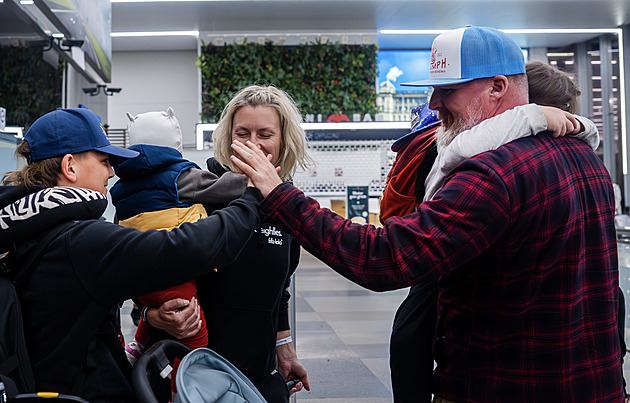 V Praze přistálo první letadlo s turisty z Blízkého východu. Postupně dorazí další