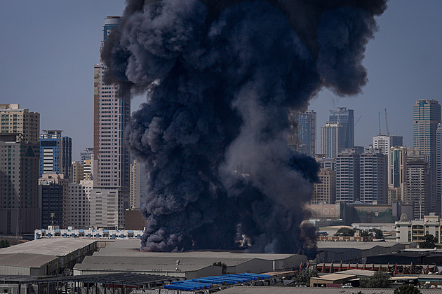 Francie, Británie a Německo zvažují úder na Írán. Chtějí rakety a drony ničit u zdroje
