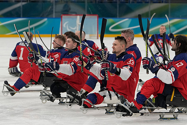 Parahokejisté porazili i Slovensko, v Miláně jsou blízko postupu do semifinále