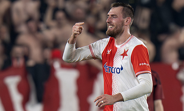 Potyčky hned u východu. Policie po derby Slavie se Spartou zadržela sedm lidí