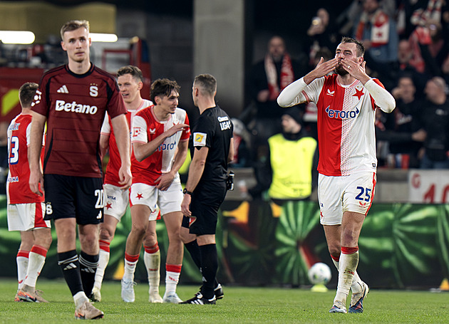 Byli jsme ustrašení, řekl Priske. Kritizoval i sudí: My dostali šest žlutých, Slavia jednu