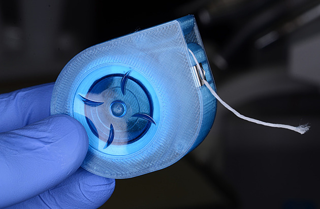 Světový unikát z Česka, nanonit může snížit riziko obávaného onemocnění chrupu