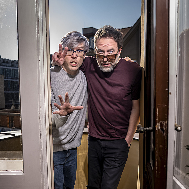 Paní z obalu holandského kakaa mě v dětství strašila, svěřuje se Mardoša z Tata Bojs