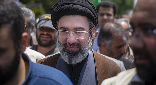 „Sledujeme je.“ Trump uvedl, že zvažuje několik kandidátů na nového íránské lídra