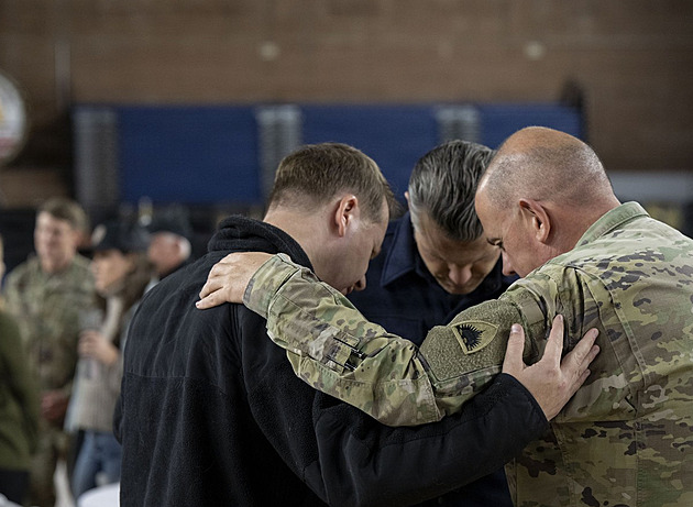Zachráněný pilot jako vzkříšený Ježíš. Bůh je na naší straně, řekl Trump