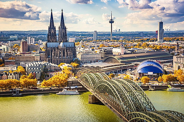 Katedrála v Kolíně nad Rýnem začne vybírat vstupné, nemá na opravy