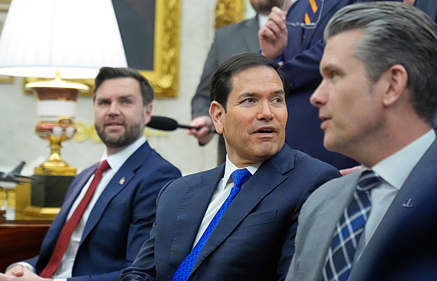 ONLINE: Írán se zaměřil na centra byznysu. Trumpa nakrkli Španělé i Britové