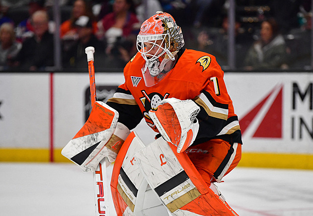 Nečas překonal Dostála, Nosek se vrátil do sestavy Floridy po zranění