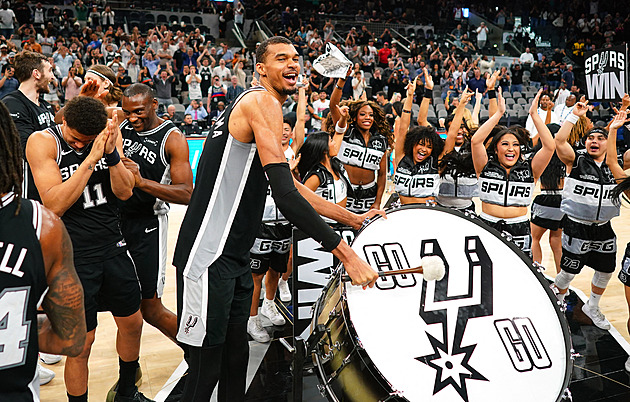 NBA v Česku? Řeší se zahajovací zápas sezony. Velvyslanec v USA prozradil detaily