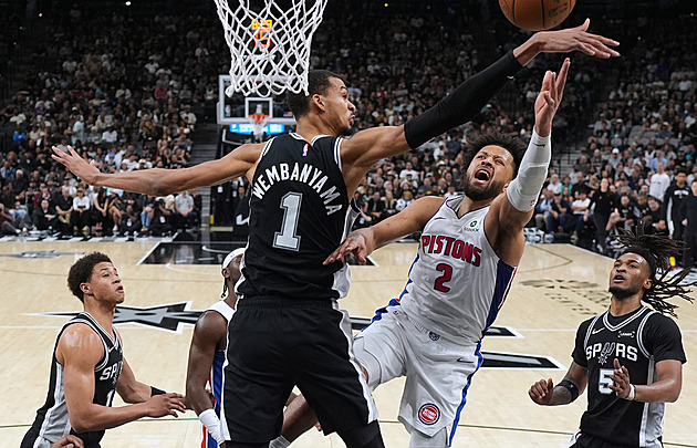 Záhadná bolest zad? Cunninghama lékaři diagnózou zaskočili: Zkolabovala vám plíce