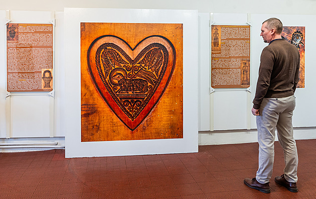 Husar i Papageno. Muzeum Podkrkonoší připomíná zlatou éru perníkářství