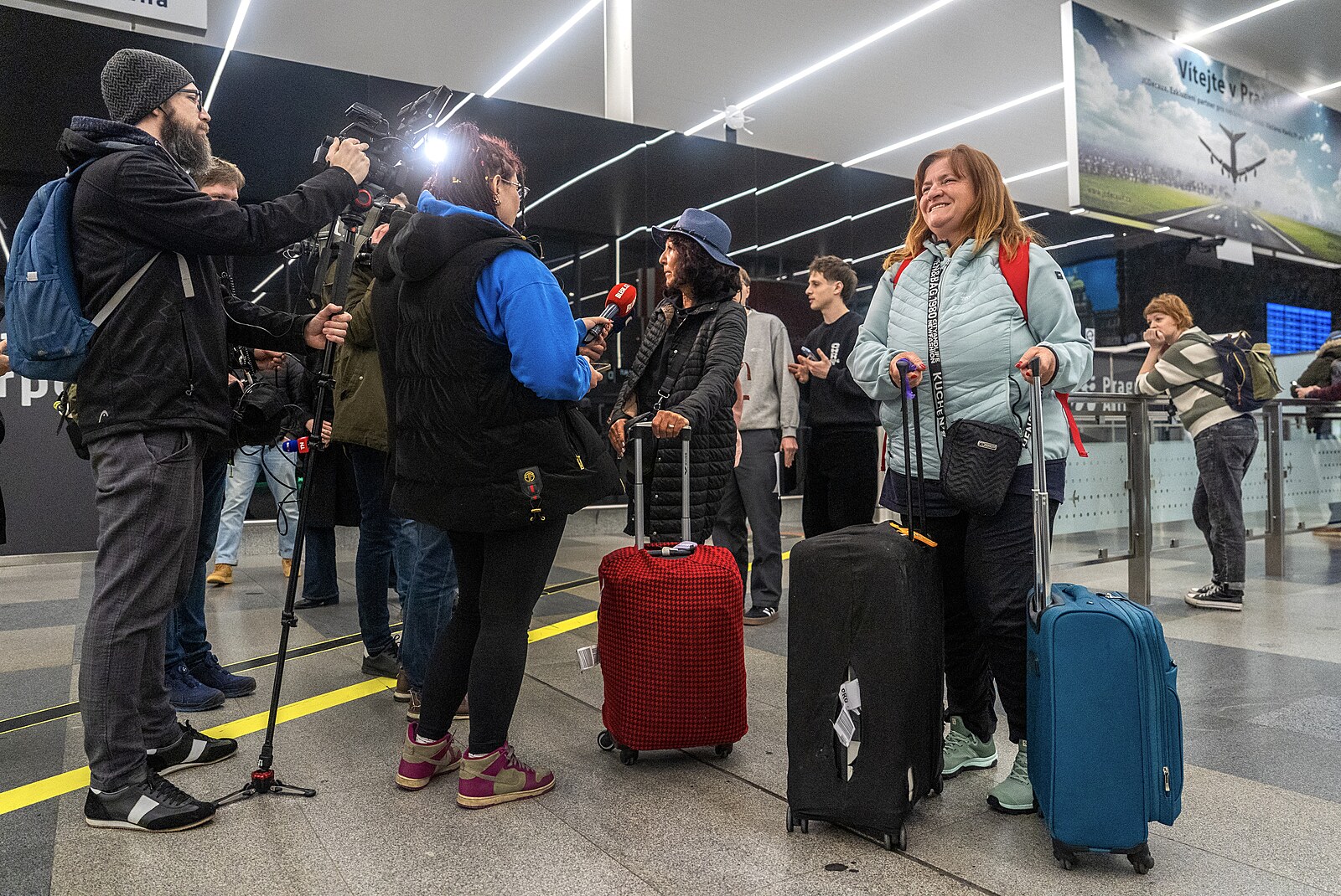 Na pražské letiště dorazil let s turisty z Dubaje, měl mezipřistání v Egyptě