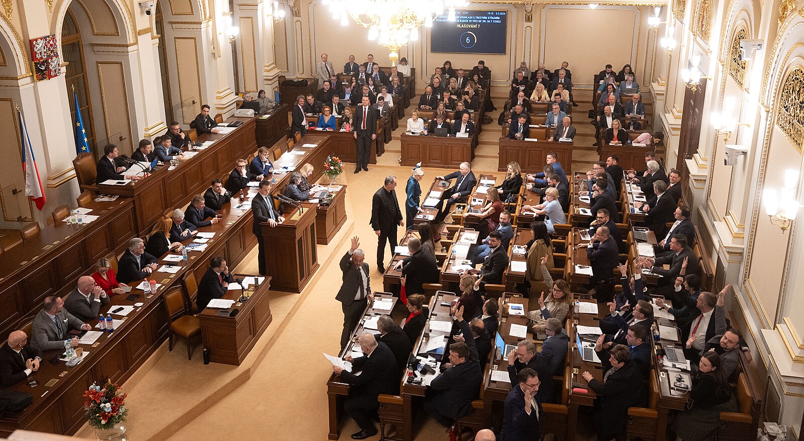Zázračný faktor X, na který politici zapomínají. Díky němu můžou získávat důvěru veřejnosti
