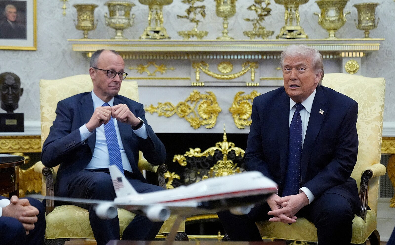 Snížení počtu amerických vojáků v Německu není jen Trumpův vzkaz Merzovi. Jde o víc