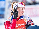 Tereza Vinklárková mává po �tafet� �en v Kontiolahti.