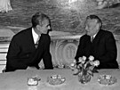 Kdy k tomu do�lo? Dne 24. kv�tna 1967, b�hem náv�t�vy íránského mocná�e u...