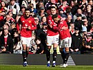 Hrá�i Manchesteru United slaví gól Benjamina �e�ka proti Crystal Palace.