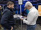 Prezident Petr Pavel na Mezinárodním veletrhu motocykl�, �ty�kolek,...