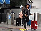 V Praze p�istálo první letadlo s �eskými turisty z Blízkého východu, po 2:00...