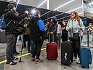 V Praze p�istálo první letadlo s �eskými turisty z Blízkého východu, po 2:00...