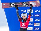 Snowboardistka Zuzana Mad�rová slaví druhé místo ve slalomu v závod� Sv�tového...