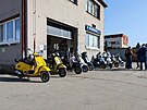 8. Cryovespa � tradi�ní jízda otu�ilc� aneb neoficiální zahájení pra�ské vespa...