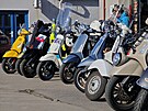 8. Cryovespa � tradi�ní jízda otu�ilc� aneb neoficiální zahájení pra�ské vespa...