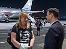 Na pra�ském leti�ti Václava Havla p�istál repatria�ní let z egyptského �arm Al...