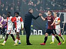 Spar�anský kou� Brian Priske a Pavel Kade�ábek.