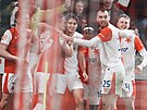 Radost slavistických fotbalist� po gólu Mojmíra Chytila na 2:1 v utkání se...