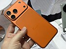 Fossibot napodobenina iPhonu 17 Pro