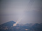 Rakety odpalované z Libanonu sm�rem k Izraeli (3. b�ezna 2026)