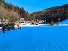 Záchraná�i zasahovali u srá�ky ly�a�e a snowboardistky ve �pindlerov� Mlýn�....