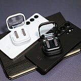 Galaxy Buds4: sluch�tka s AI, lep��m ANC a designem