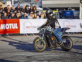 Na brn�nském výstavi�ti se koná do ned�le veletrh motocyklist� a �ty�kolek...